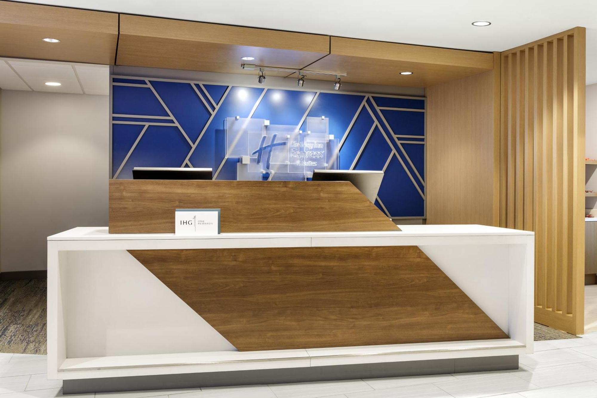 Holiday Inn Express Layton - I-15 By Ihg Экстерьер фото