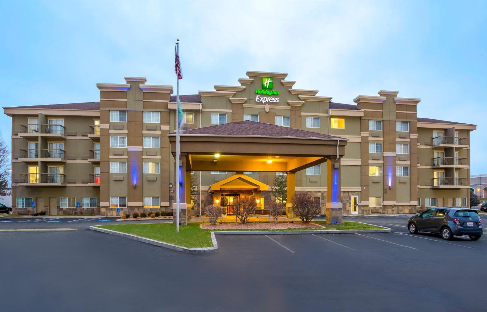 Holiday Inn Express Layton - I-15 By Ihg Экстерьер фото